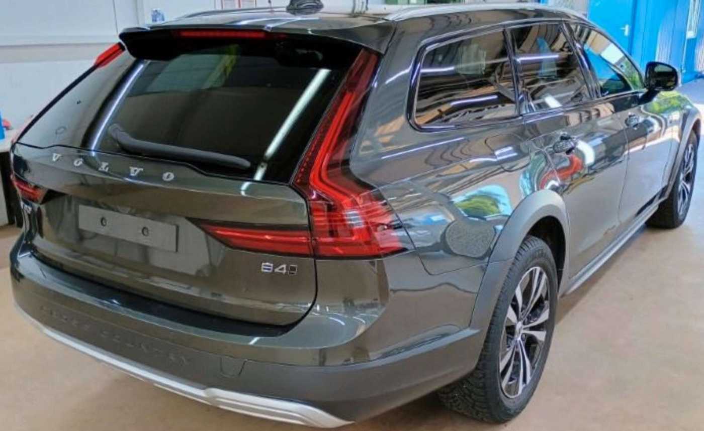 Volvo  Pro*AWD*AHK*Standheizung*RFK