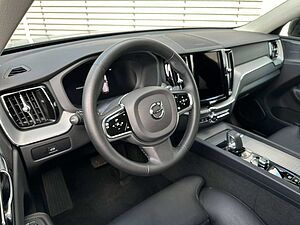 Volvo  Plus Dark*AWD*Standh*Licht*Harman*RFK