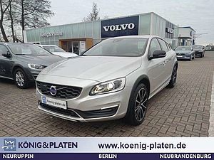 Volvo  Country D3 Momentum Klima Xenon Navi