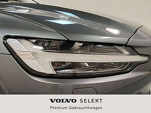 Volvo  D3 Kombi Inscription ACC BLIS H&K DAB 360°