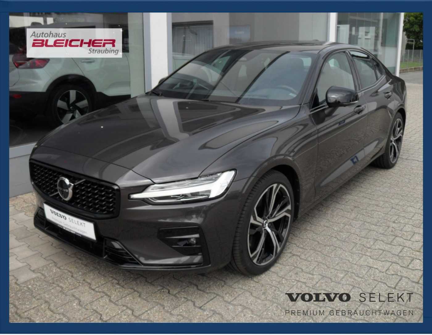 Volvo  Lim. Ultimate Dark B5 AWD