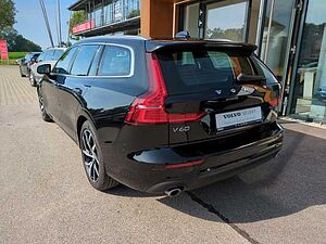 Volvo  V60 T6 TWIN ENGINE AWD Automatikgetriebe (186+65kW/253+87PS) Momentum Pro