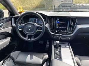 Volvo  XC60 B5 Mild-Hybrid Diesel AWD Automatikgetriebe (173kW/235PS) R-Design