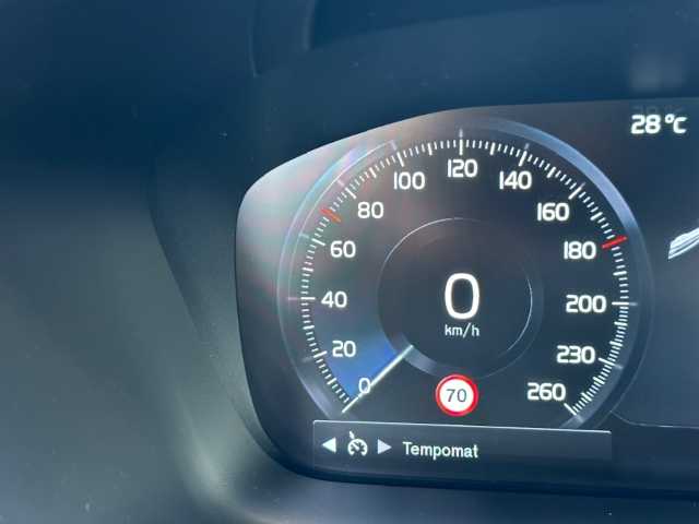 Volvo  V60 Recharge Inscription Expression, T6 AWD Plug-in Hybrid