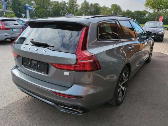 Volvo  V60 Recharge R-Design, T6 AWD Plug-in Hybrid