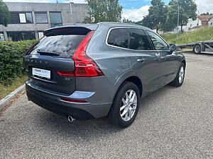 Volvo  XC60 B5 Mild-Hybrid Diesel AWD Automatikgetriebe (173kW/235PS) Momentum Pro