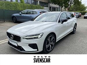 Volvo  V60 T8 TWIN ENGINE AWD Automatikgetriebe (223+65kW/303+87PS) R-Design