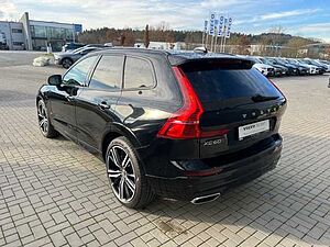 Volvo  XC60 T8 TWIN ENGINE AWD Automatikgetriebe (223+65kW/303+87PS) R-Design