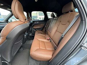 Volvo  XC60 Inscription, B4 Mild-Hybrid Diesel AWD