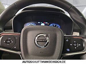 Volvo  XC40 Momentum Pro, T2 Schaltgetriebe