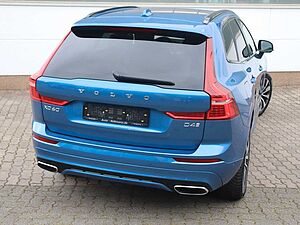 Volvo  D4 R Design FWD