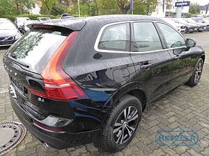 Volvo  Momentum Pro 2WD B4 Diesel EU6d StandHZG Navi Leder digitales Cockpit Memory Sit