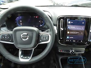 Volvo  Plus Dark 2WD B3 EU6d AHK digitales Cockpit Memory Sitze Soundsystem HarmanKardo