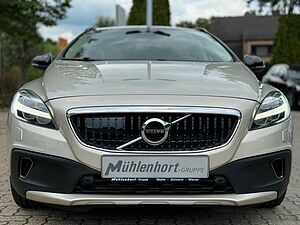 Volvo  T4 AWD Geartronic MOMENTUM