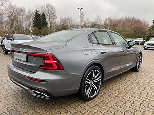 Volvo  T8 Recharge AWD Geartr. R-DESIGN - Sthzg -