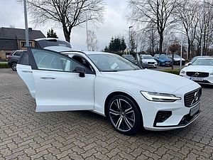 Volvo  T6 Recharge AWD Geartr. R-DESIGN Expr. - Cam