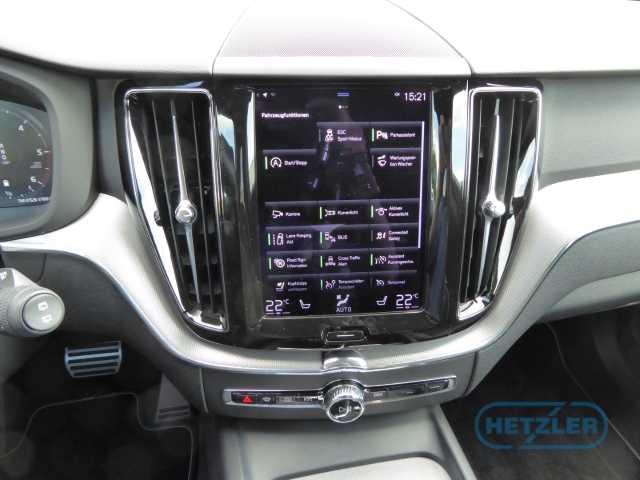 Volvo  R Design 2WD B4 Diesel EU6d Navi digitales Cockpit Memory Sitze Soundsystem LED