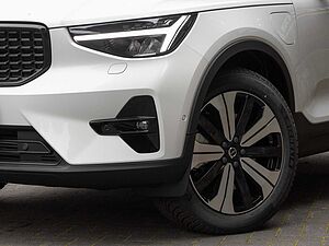 Volvo  XC40 Recharge Ultimate, T5 Plug-in Hybrid, Elektrisch/Benzin, Dark