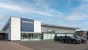 Volvo  T2 Momentum 2WD