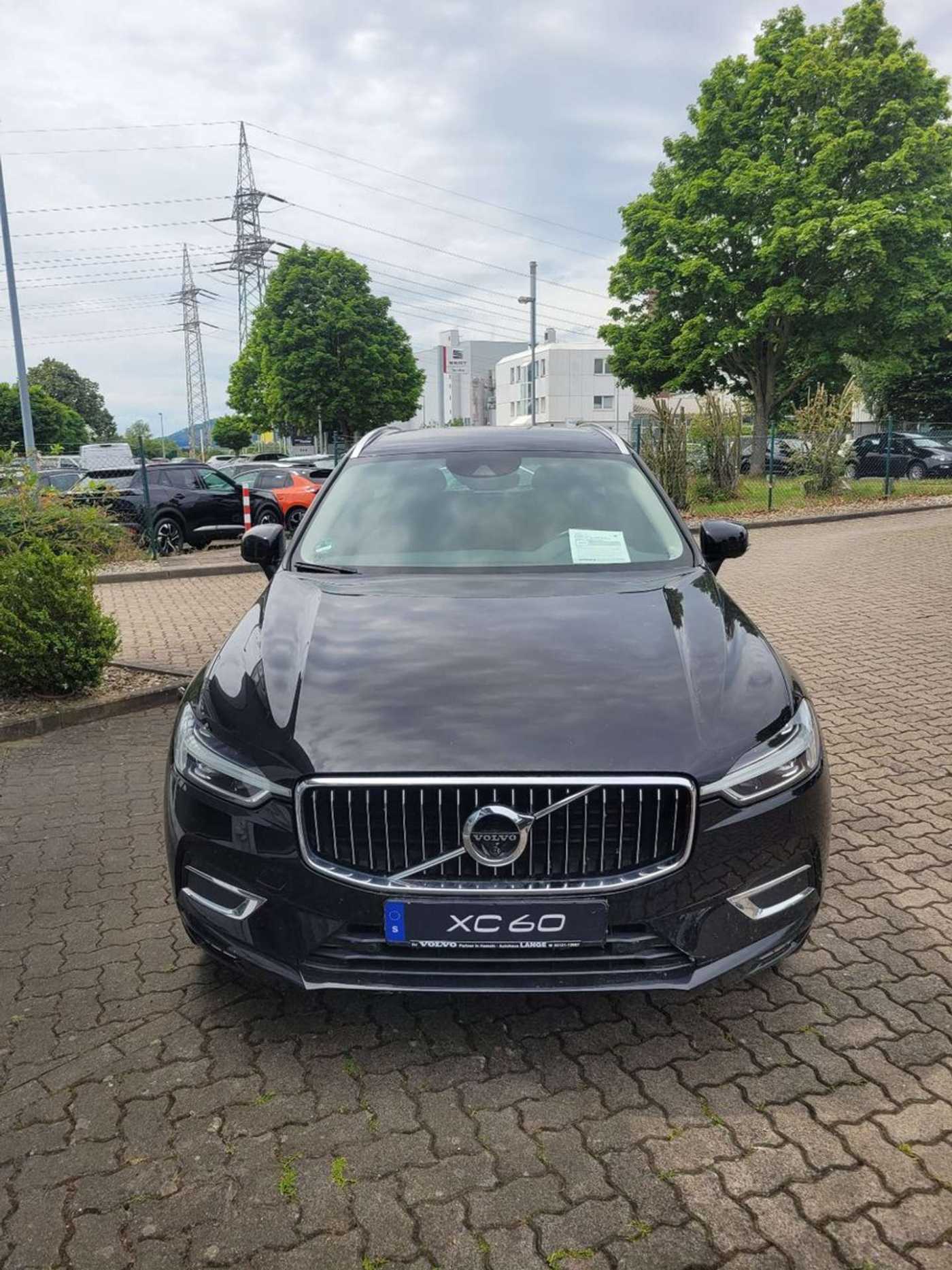 Volvo  D5 Inscription AWD Luftfahrwerk