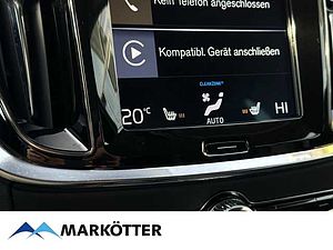 Volvo  D3 Momentum AHK/CAM/SHZ/NAVI/LEDER/LED