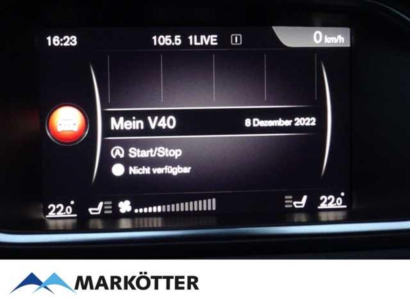 Volvo  T3 1.5 Momentum/LED/NAVI/PDC/CAM/SHZ/