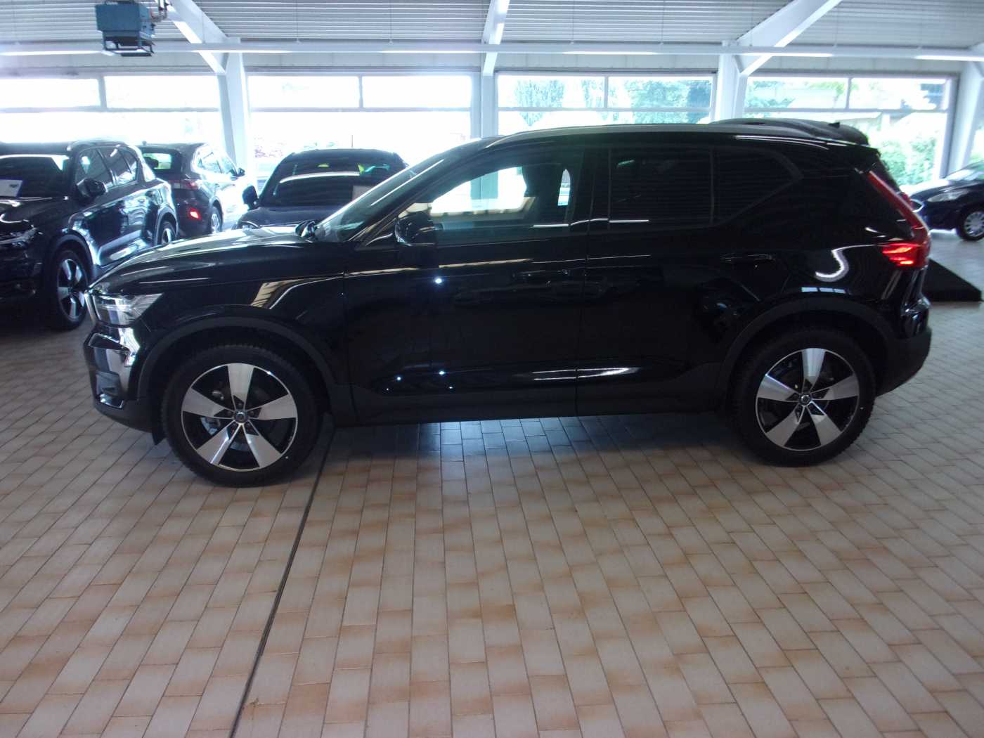 Volvo  XC40 Momentum Pro, T2 Schaltgetriebe