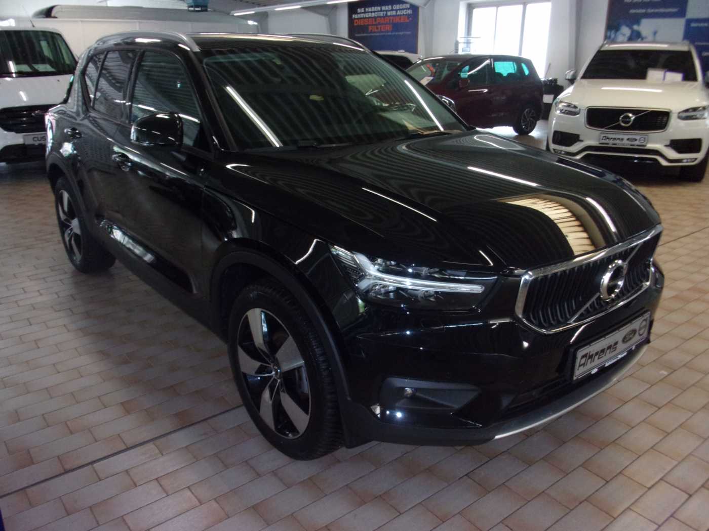 Volvo  XC40 Momentum Pro, T2 Schaltgetriebe