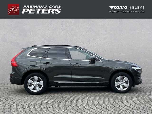 Volvo  Momentum Pro B4 Google Pano AHK 360kam Leder Lenkradhz WSShz