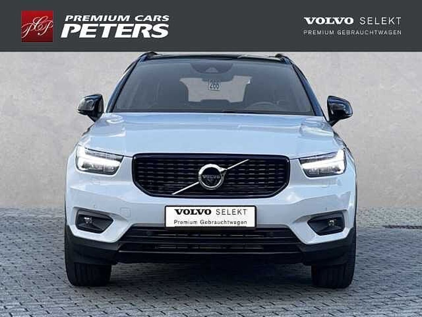 Volvo  R Design T5 19''LM ACC AHK Pano 360kam Harman DAB