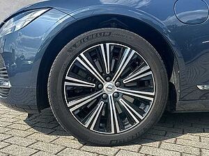 Volvo  Inscription T6 Google 18''LM AHK 360kam DAB Harman Sound