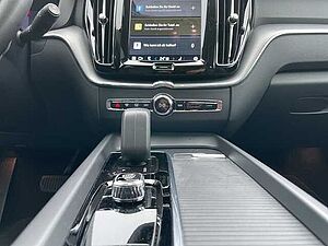 Volvo  Inscription Expr. facelift GOOGLE Standhz AHK Harman Akustikglas