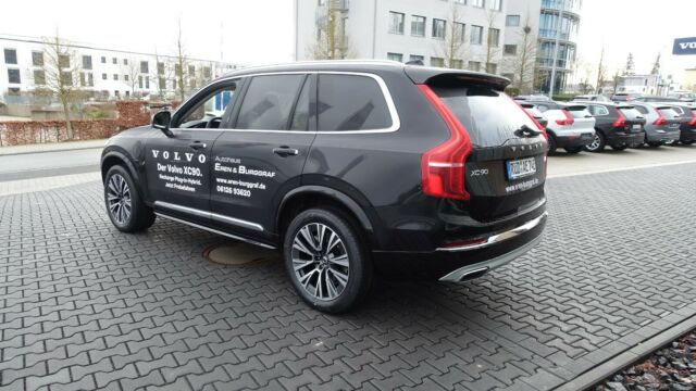 Volvo  Inscription Recharge Plug-In Hybrid T8 AWD