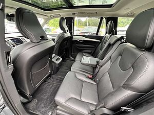 Volvo  XC90 T5 AWD Geartronic (184 kW/250 PS) Momentum aut.