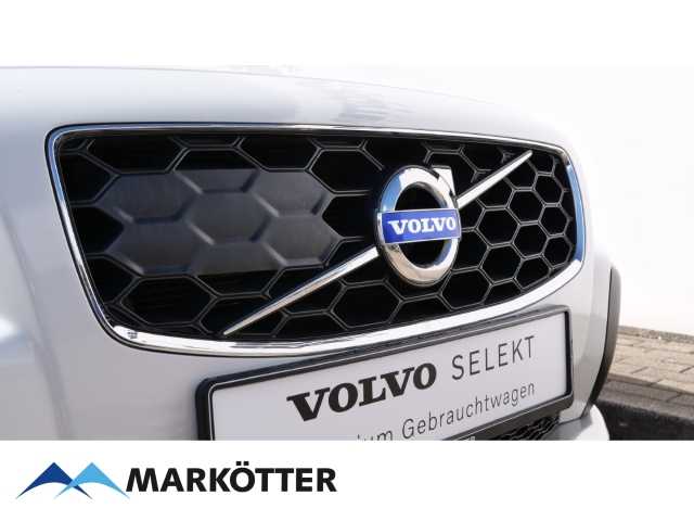 Volvo  D4 AWD ACC/BLIS/FAMILY-PAKET/NAVI/2xPDC