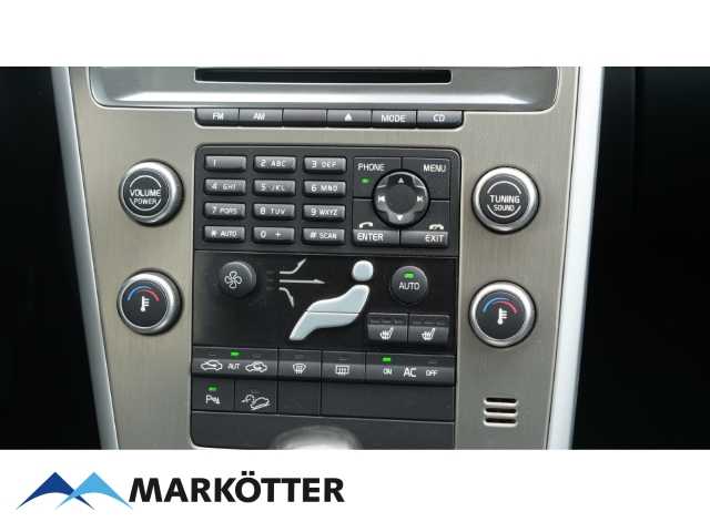 Volvo  D5 AWD Summum Navi/Xenon/Alarm/AHK/Leder