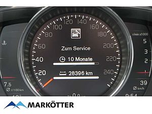 Volvo  D4 2WD Summum /20 Zoll/AHK/Pano/Kamera/