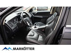 Volvo  D3 2WD Summum /Panorama-Schiebedach/2xPDC/