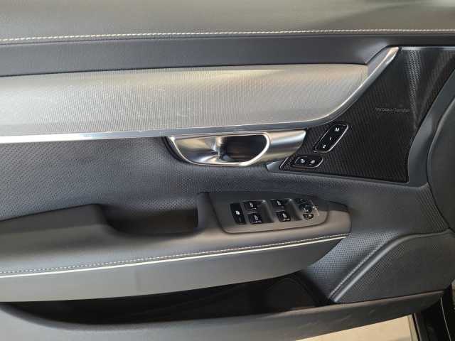 Volvo  V90 R Design Plug-In Hybrid AWD Bluetooth Navi LED Klima Standhzg Einparkhilfe e