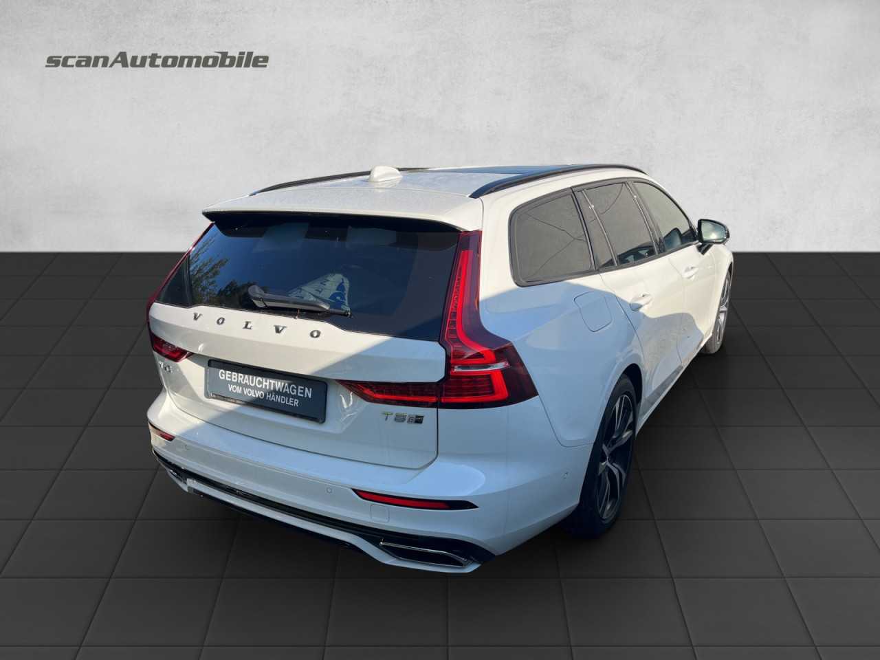 Volvo  V60 R Design Plug-In Hybrid AWD Bluetooth Head Up Display Navi LED Klima Standhz