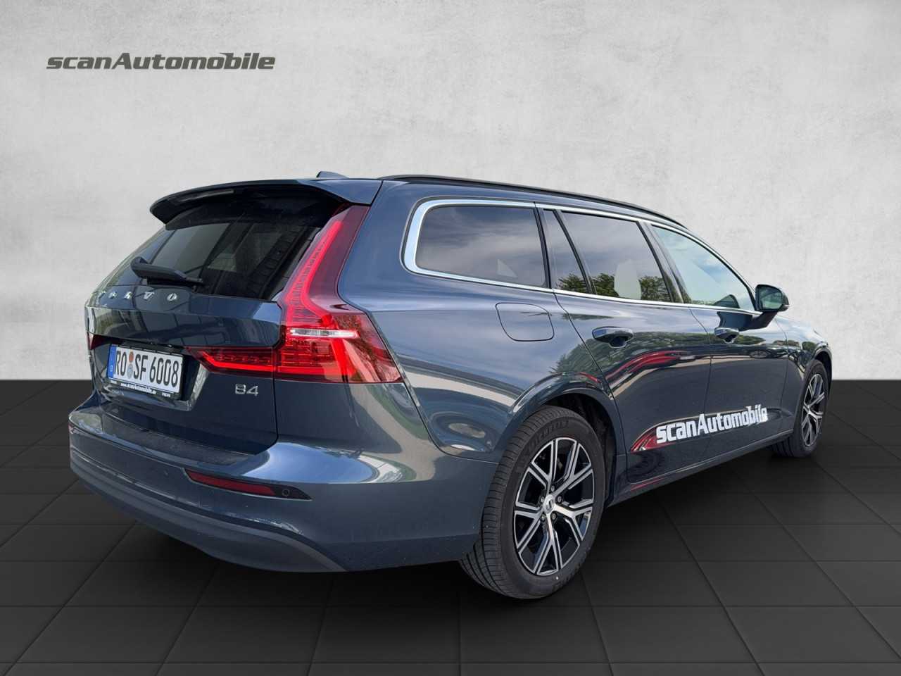 Volvo  V60 Core Bluetooth Navi LED Klima Einparkhilfe el. Fenster