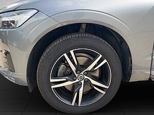 Volvo  XC 60 R Design AWD Bluetooth Navi LED Klima Einparkhilfe el. Fenster