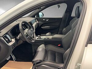 Volvo  XC 60 R Design 2WD Bluetooth Navi LED Klima Einparkhilfe el. Fenster