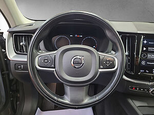 Volvo  XC60 Momentum Pro, B4 Mild-Hybrid Diesel AWD