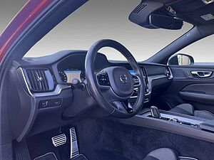 Volvo  B4B R-Design+360Grad+Radar+elektr. Sitze