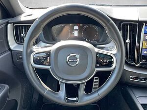 Volvo  XC 60 R Design AWD Bluetooth Navi LED Vollleder Klima Einparkhilfe el. Fenster