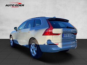 Volvo  XC60 B4 Core 2WD