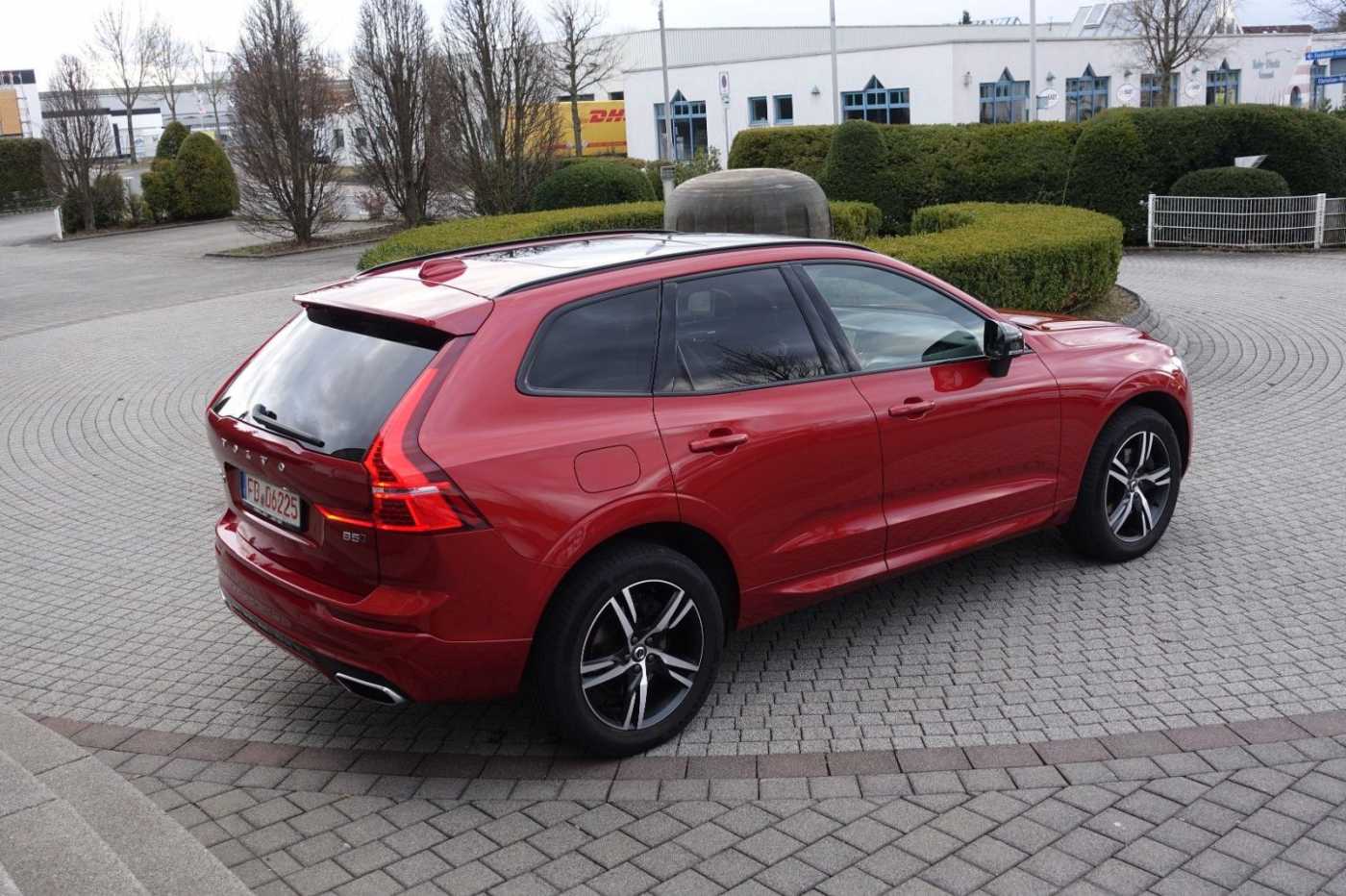 Volvo  XC60 R-Design, B5 Mild-Hybrid Diesel AWD