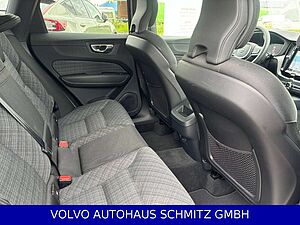 Volvo  Core B4 19' Ganzjahresreifen BLIS ACC