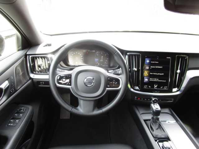 Volvo  Cross Country AWD D4 EU6d-T Pro Leder LED Navi Keyless Kurvenlicht e-Sitze Parkl
